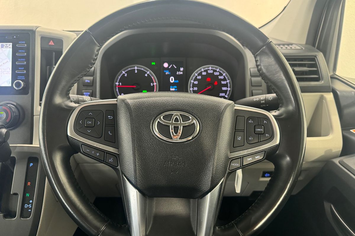 2019 Toyota Hiace Commuter GDH322R