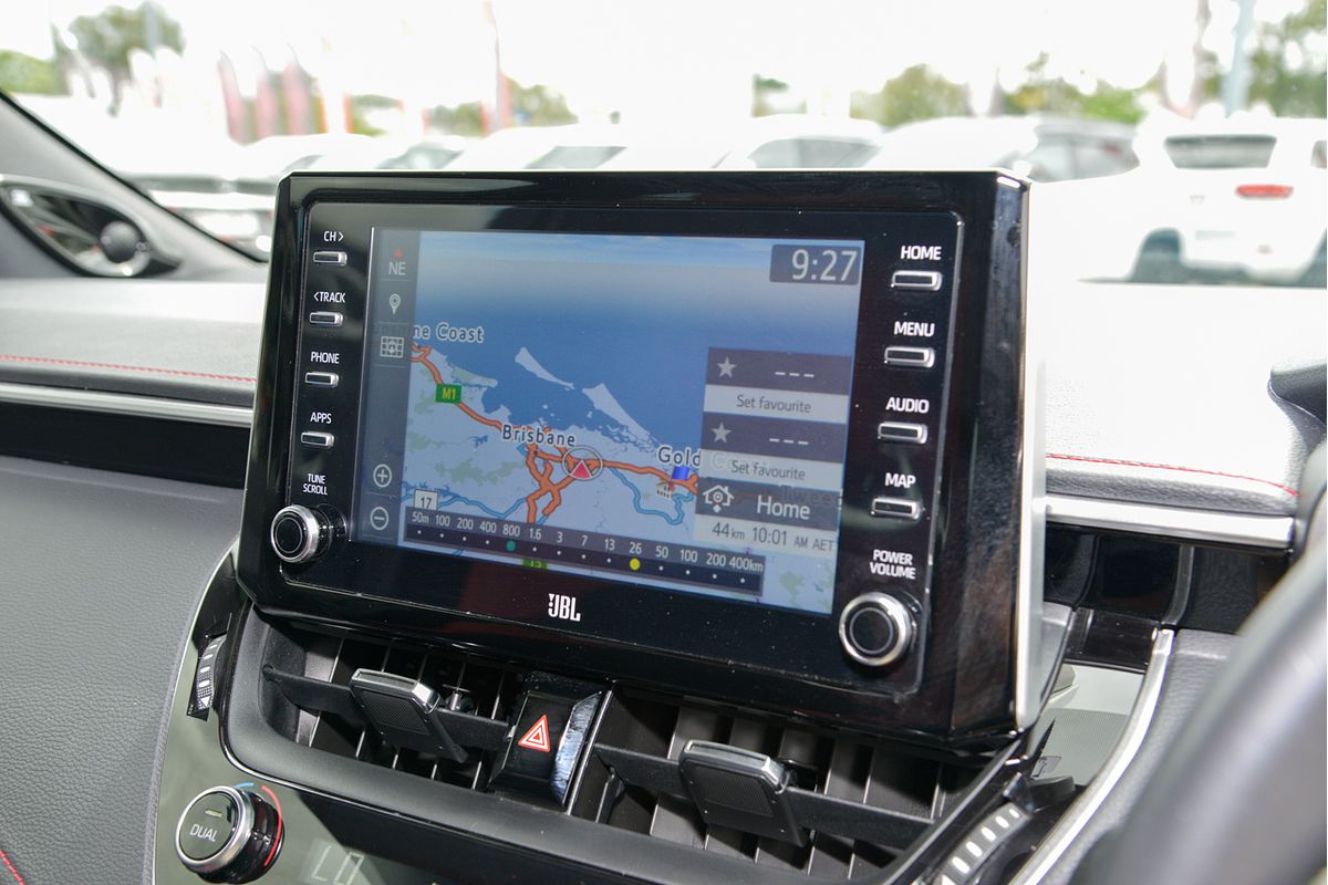 2020 Toyota Corolla ZR Hybrid ZWE211R