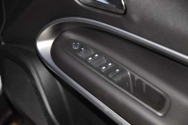 2024 Jeep Avenger Limited JJ
