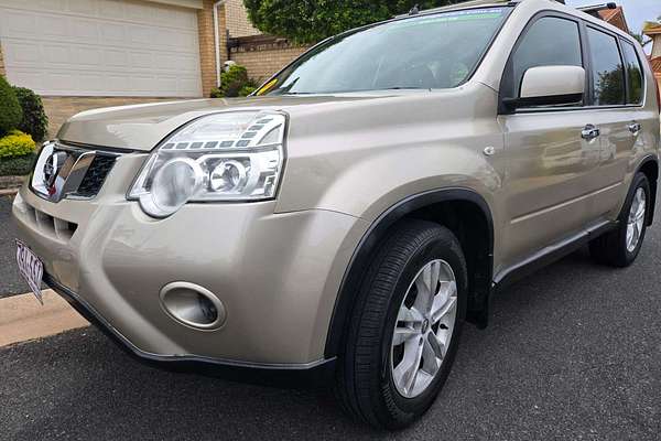 2011 Nissan X-TRAIL ST T31