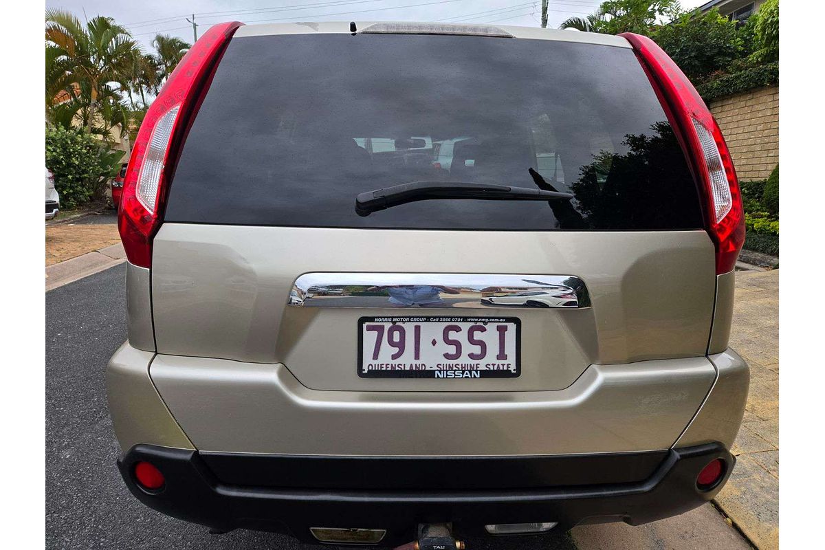 2011 Nissan X-TRAIL ST T31