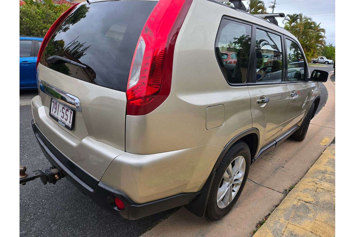 2011 Nissan X-TRAIL ST T31