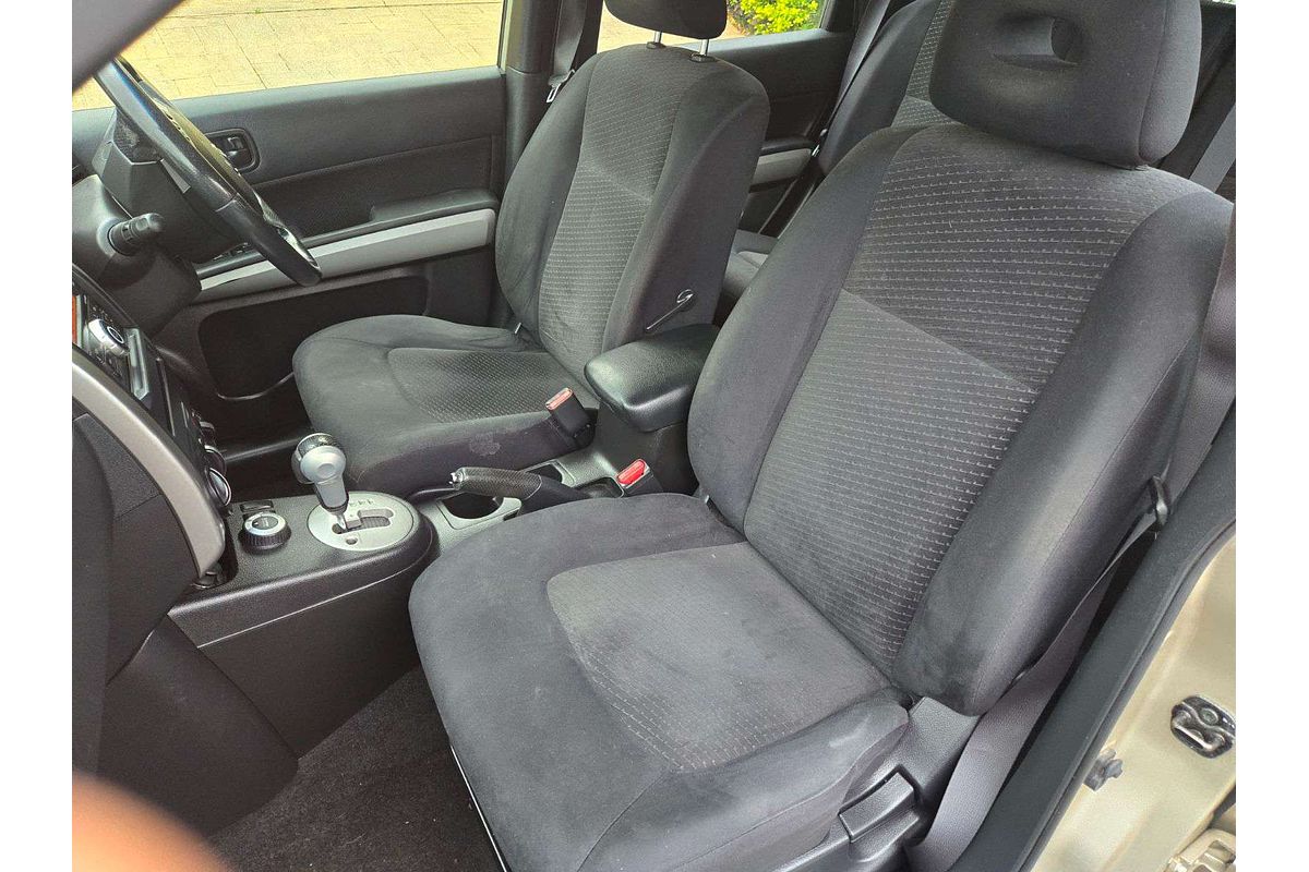 2011 Nissan X-TRAIL ST T31