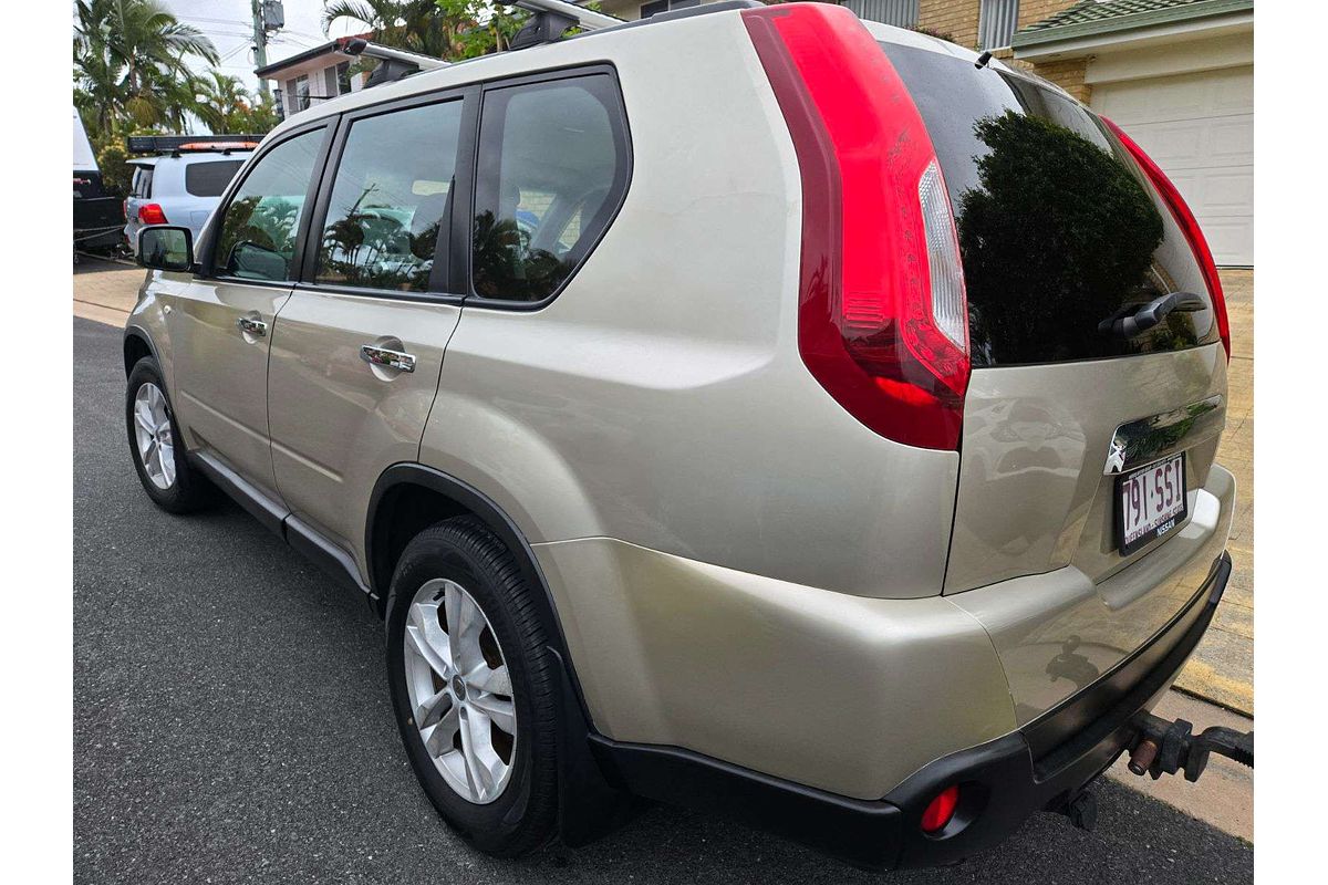 2011 Nissan X-TRAIL ST T31