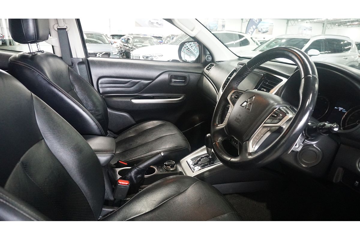 2020 Mitsubishi Triton GSR MR 4X4