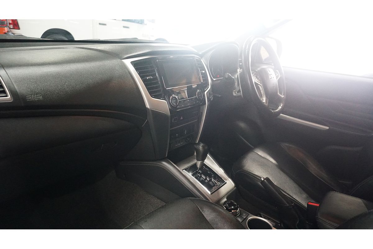 2020 Mitsubishi Triton GSR MR 4X4