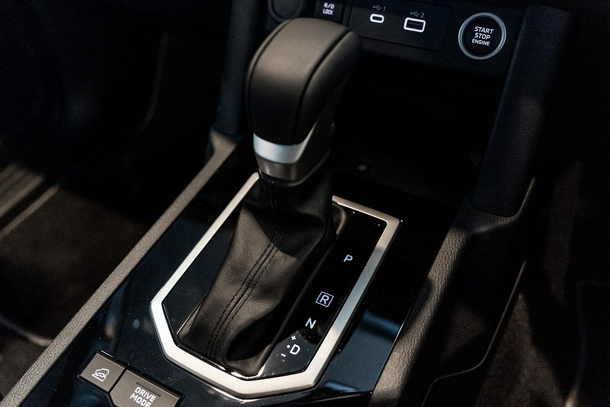 2024 Mitsubishi Triton GSR MV 4X4