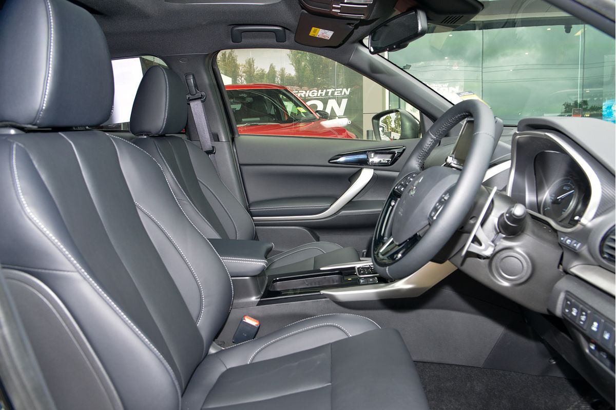 2024 Mitsubishi Eclipse Cross PHEV Exceed YB