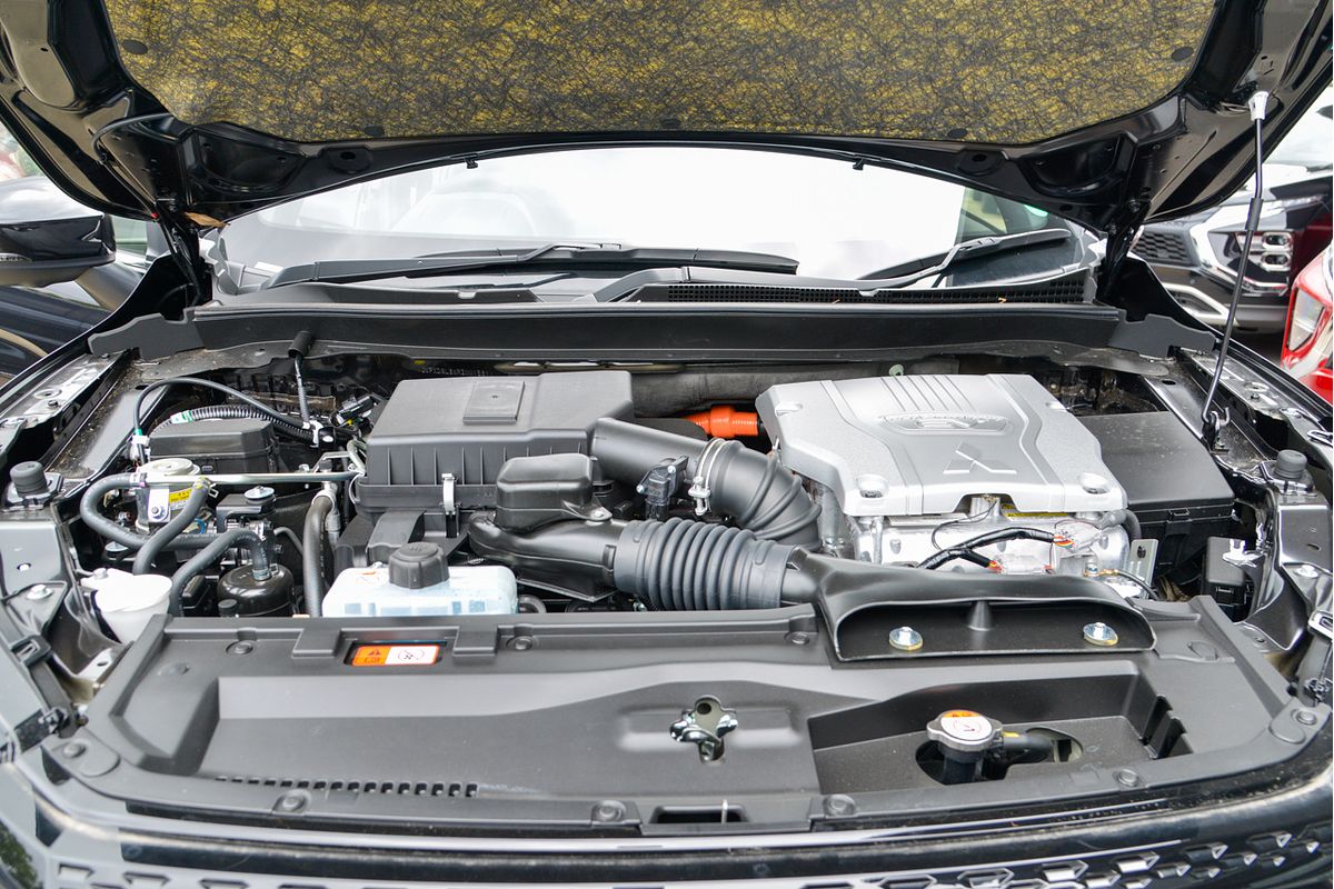 2024 Mitsubishi Eclipse Cross PHEV Exceed YB