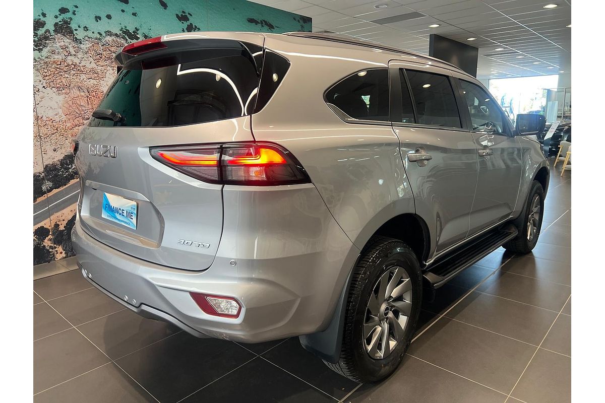 2023 Isuzu MU-X LS-U