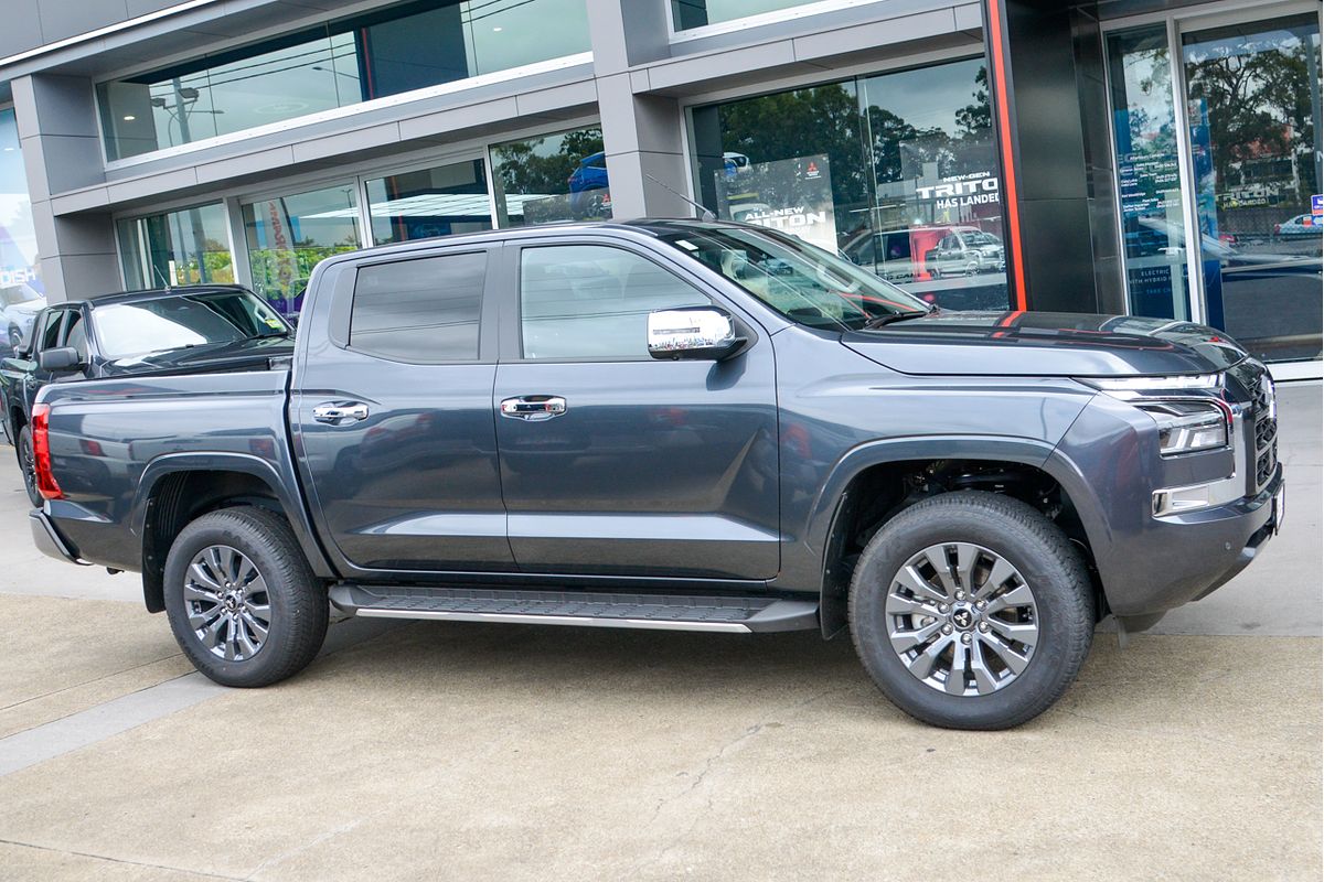 2024 Mitsubishi Triton GLS MV 4X4