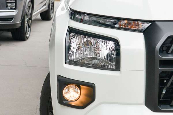 2024 Mitsubishi Triton GLX-R MV 4X4