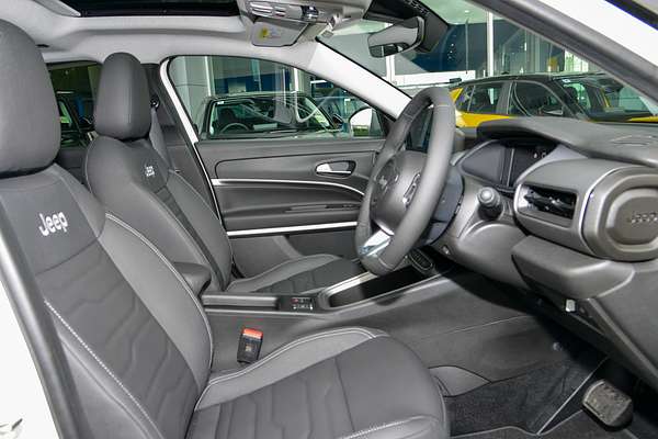 2024 Jeep Avenger Summit JJ