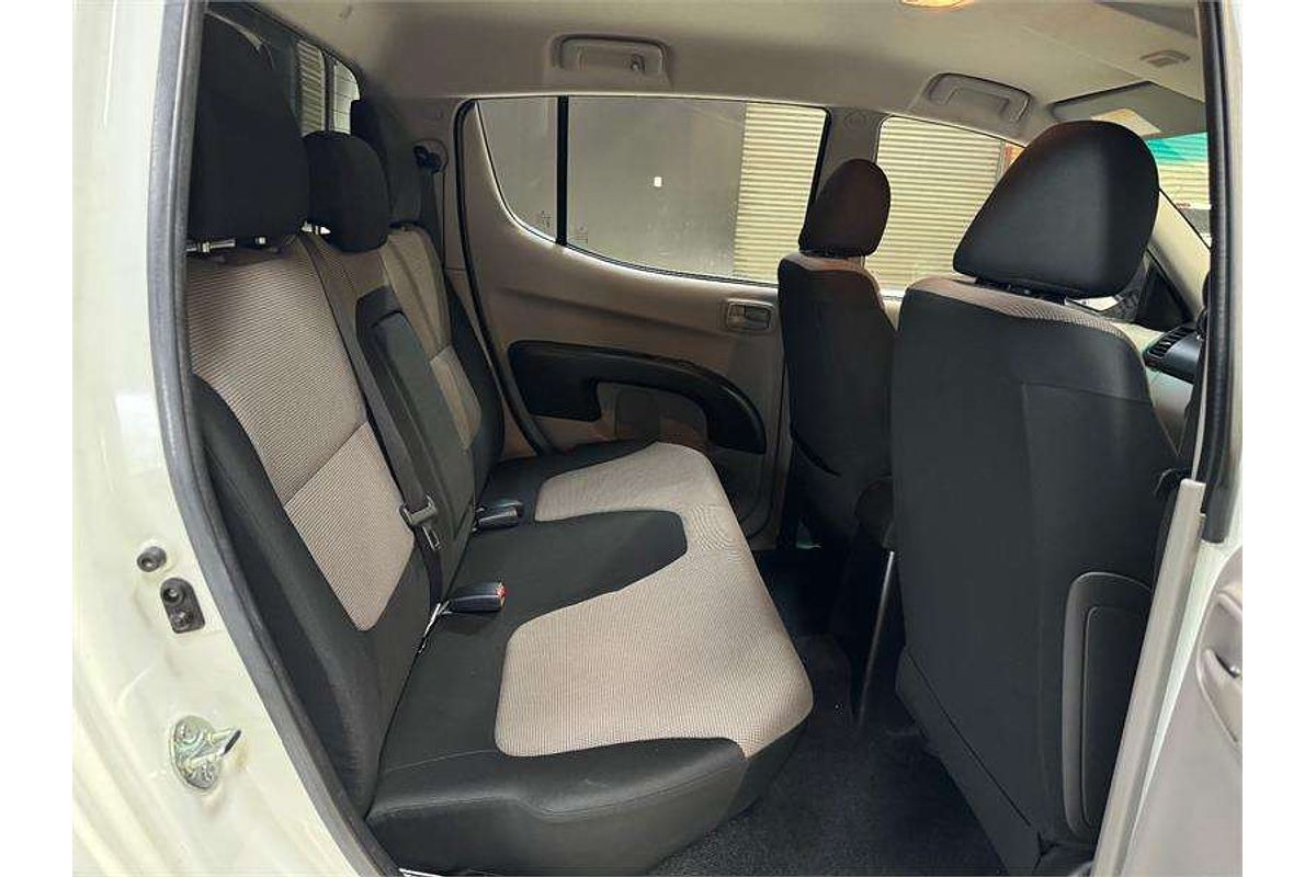 2014 Mitsubishi Triton GLX MN 4X4
