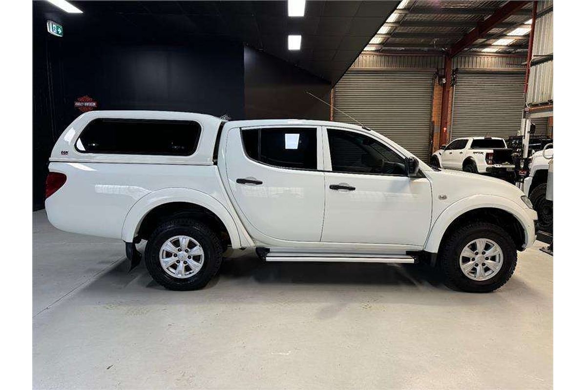 2014 Mitsubishi Triton GLX MN 4X4