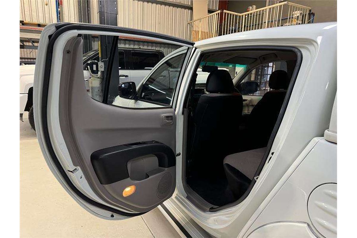 2014 Mitsubishi Triton GLX MN 4X4