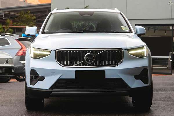 2024 Volvo XC40 Ultra B4 Bright