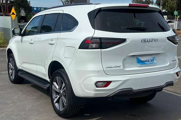 2022 Isuzu MU-X LS-T