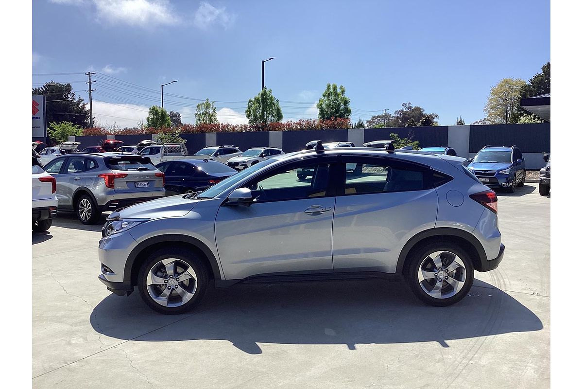 2017 Honda HR-V VTi-S