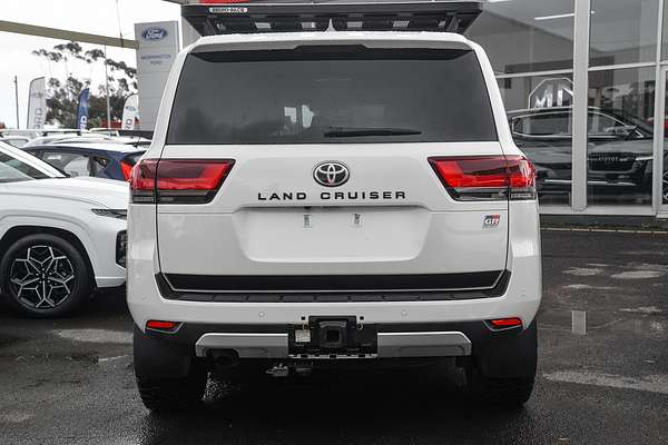 2023 Toyota Landcruiser GR Sport FJA300R