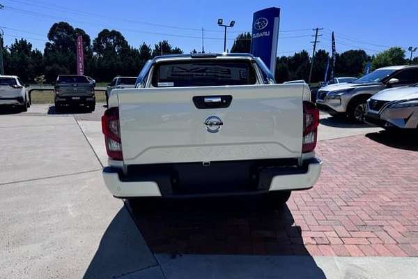 2024 Nissan Navara ST D23 4X4