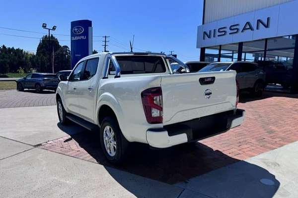 2024 Nissan Navara ST D23 4X4
