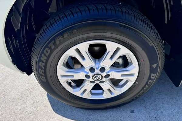 2024 Nissan Navara ST D23 4X4