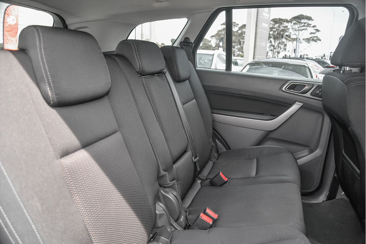 2017 Ford Everest Trend UA