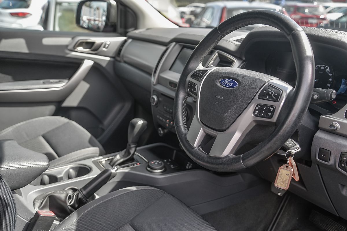 2017 Ford Everest Trend UA