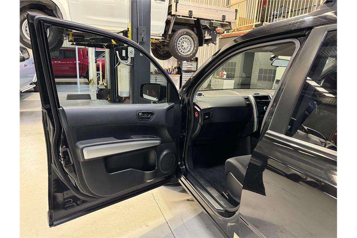 2010 Nissan X-TRAIL ST T31
