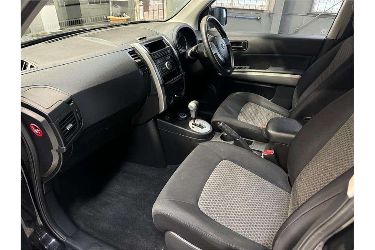 2010 Nissan X-TRAIL ST T31