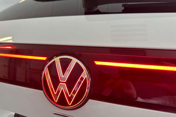 2024 Volkswagen Touareg R RC