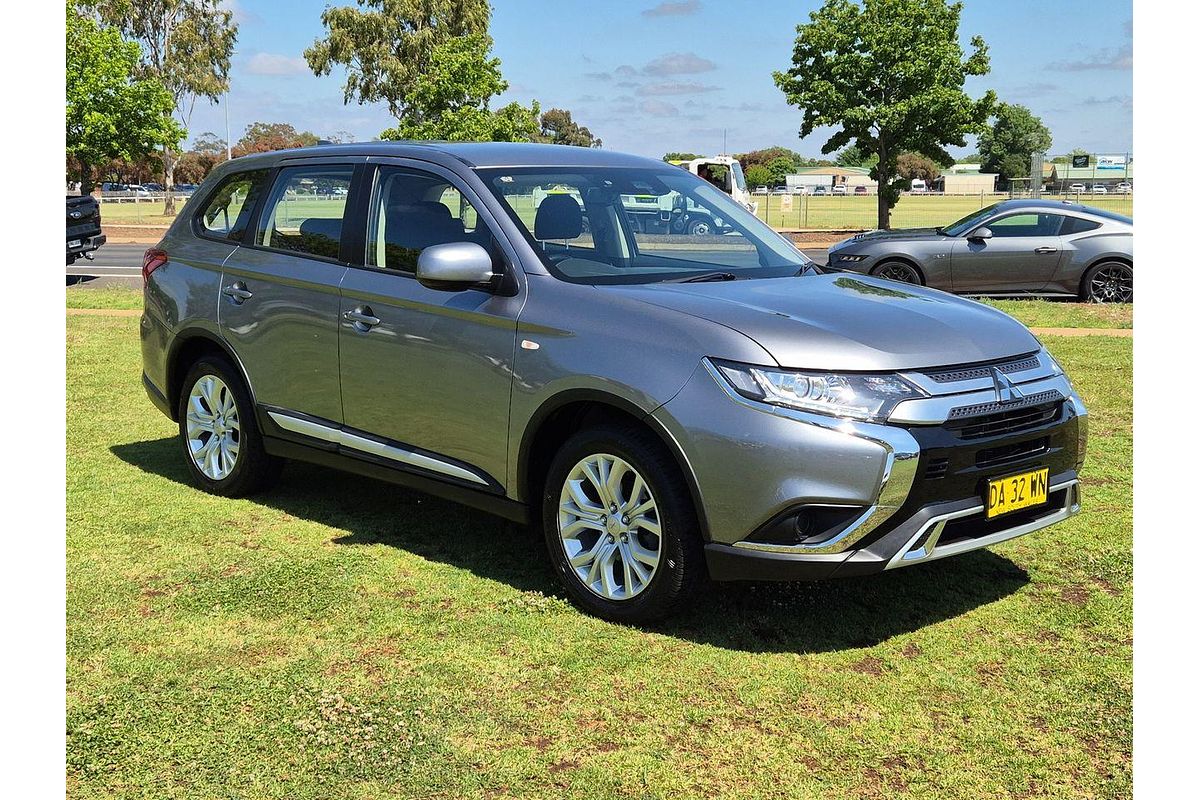 2021 Mitsubishi Outlander LS ZL