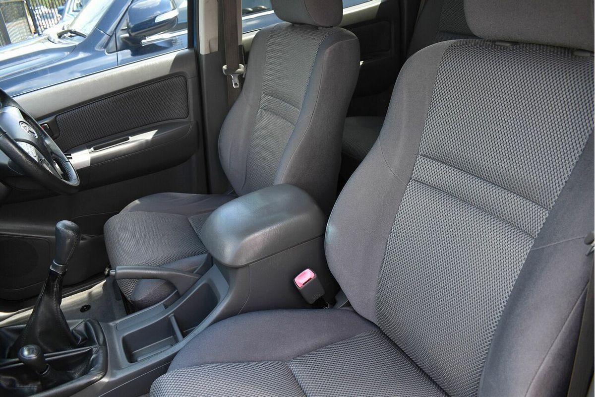 2013 Toyota Hilux SR5 KUN26R 4X4