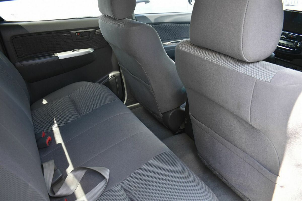 2013 Toyota Hilux SR5 KUN26R 4X4