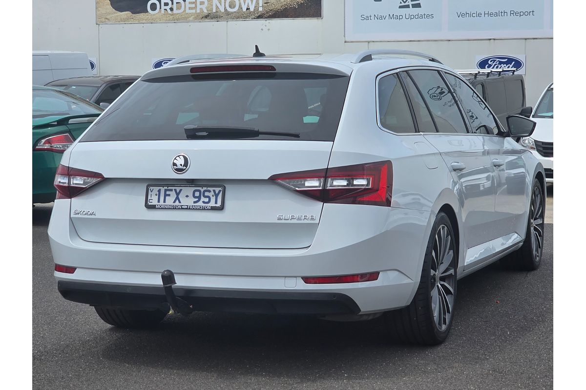 2016 ŠKODA Superb 162TSI NP