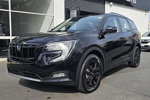 2024 Mahindra XUV700 AX7L Black Edition
