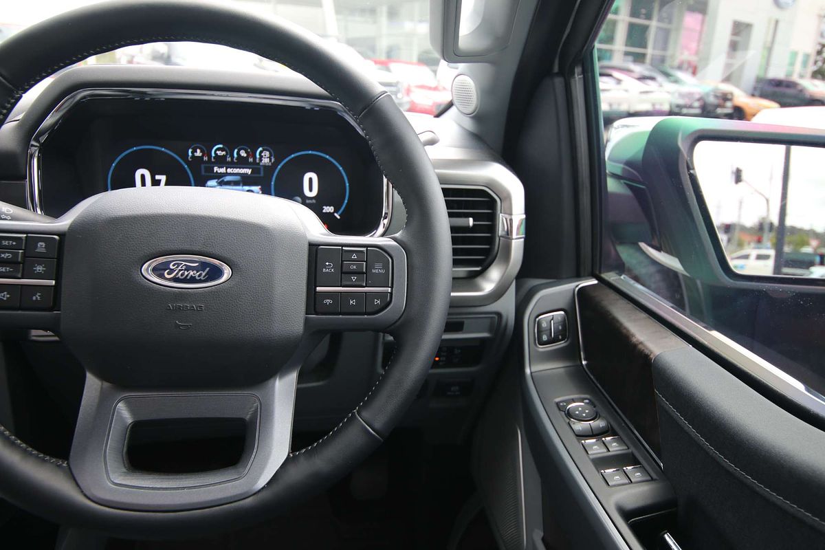 2023 Ford F-150 Lariat 4X4 SWB