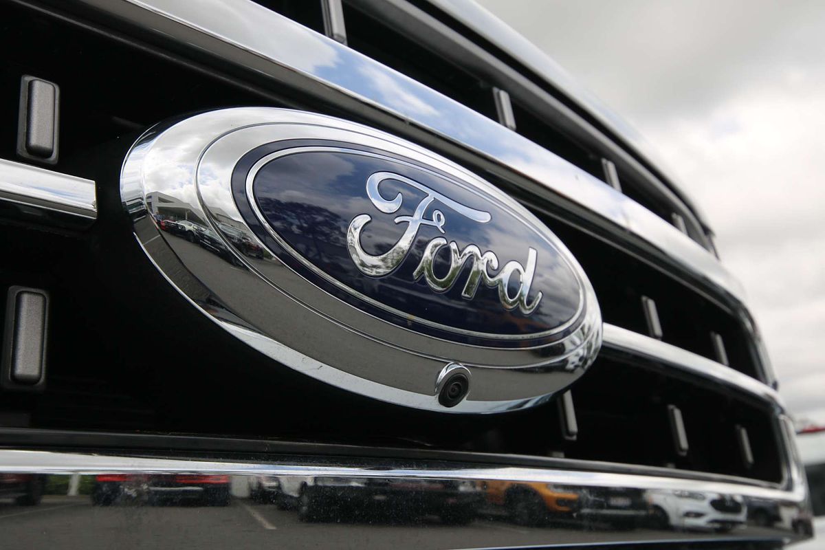 2023 Ford F-150 Lariat 4X4 SWB