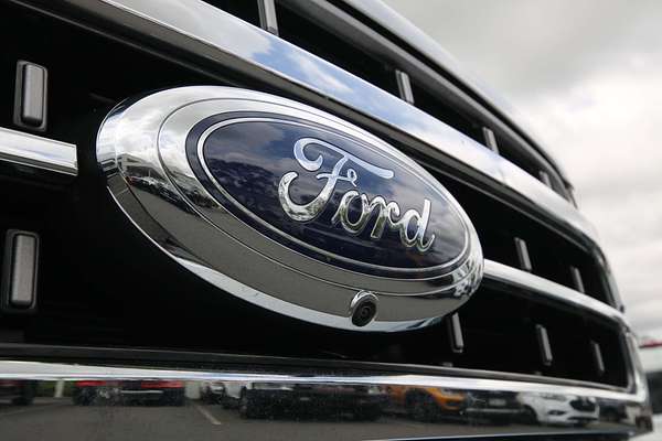 2023 Ford F-150 Lariat 4X4 SWB