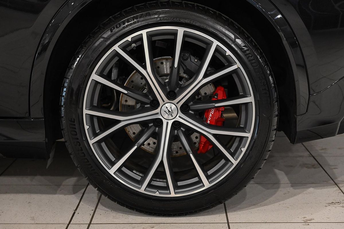2023 Maserati Grecale Trofeo M182
