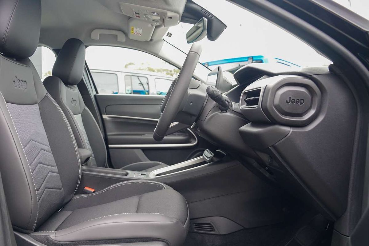 2024 Jeep Avenger Limited JJ