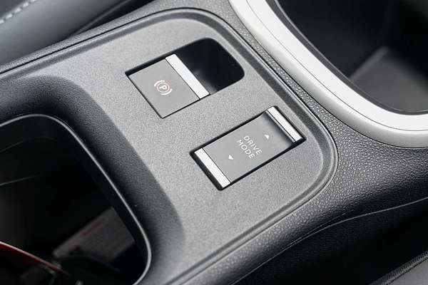2024 Jeep Avenger Limited JJ
