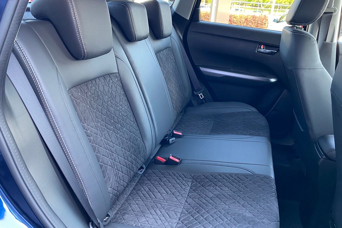 2023 Suzuki Vitara Limited Edition LY Series II