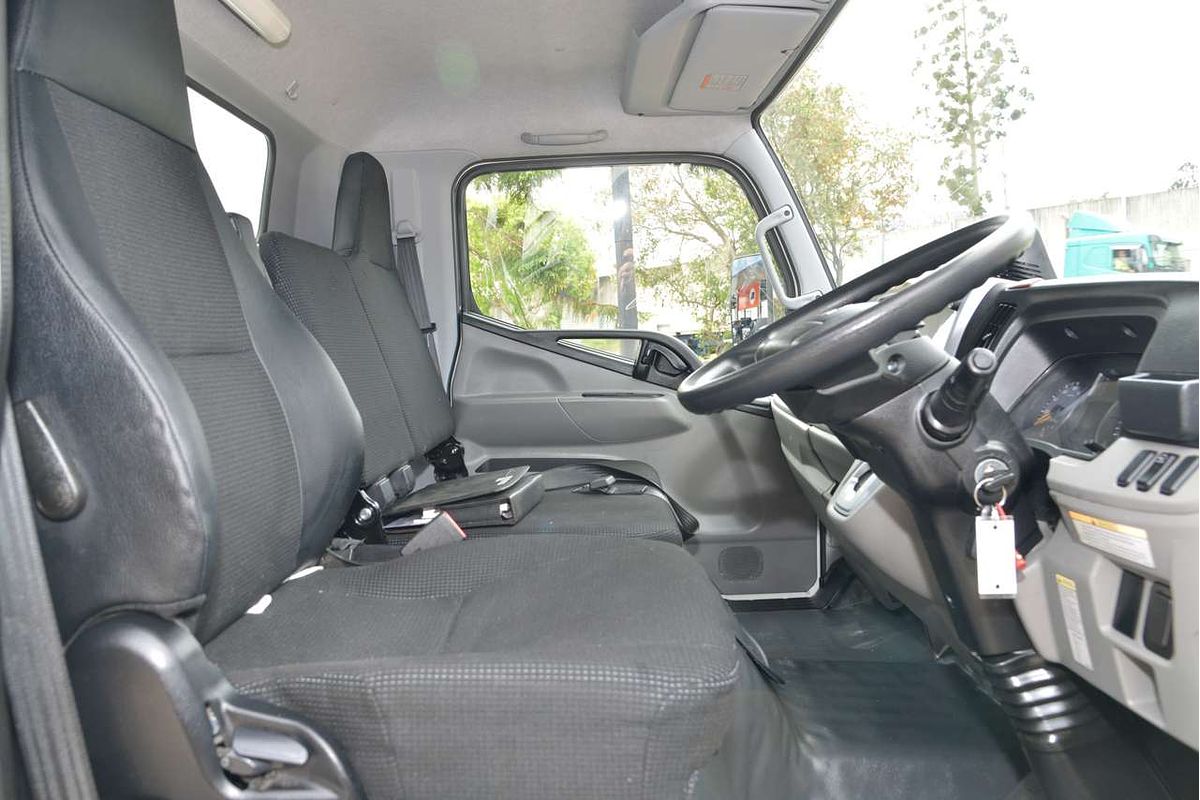 2022 Fuso Canter 515 4x2 SWB