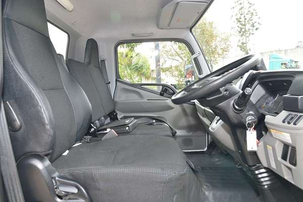 2022 Fuso Canter 515 4x2 SWB