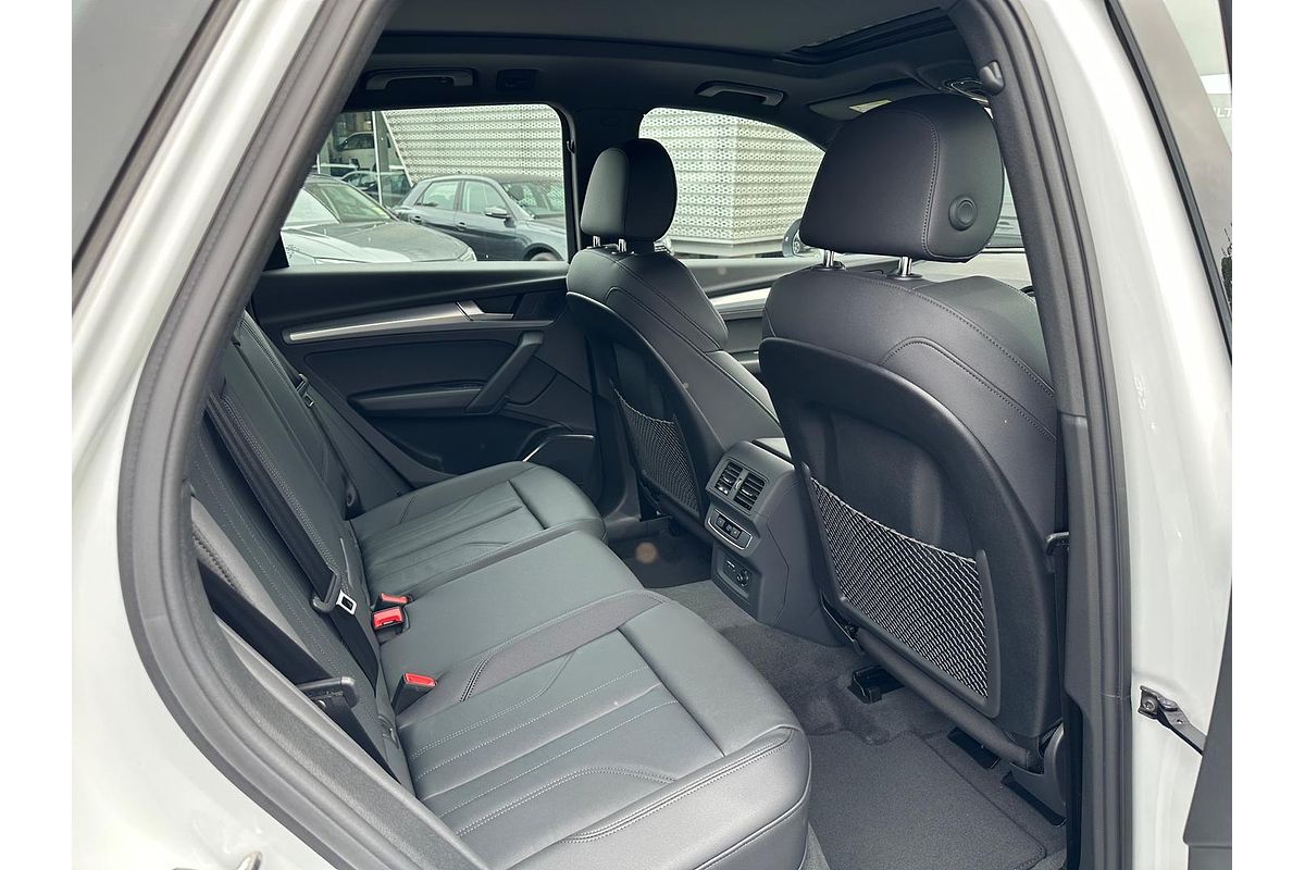 2024 Audi Q5 45 TFSI Sport FY