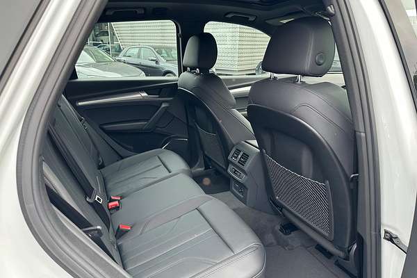 2024 Audi Q5 45 TFSI Sport FY