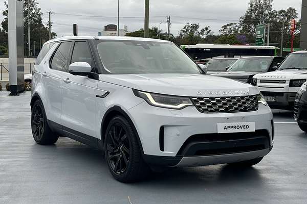 2023 Land Rover Discovery D300 R-Dynamic S Series 5