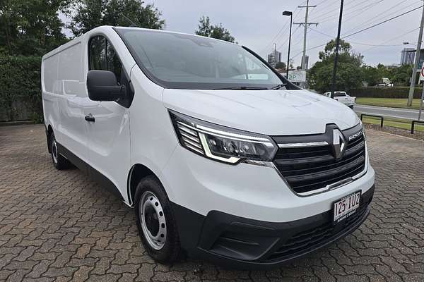 2023 Renault Trafic Pro X82 SWB